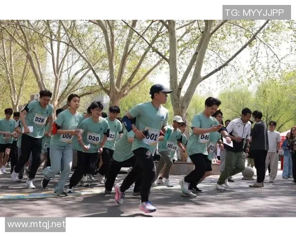 南京飞盘队在马拉松大满贯中的意识表现分析与点评 南京飞盘队在马拉松大满贯中的意识表现分析与点评