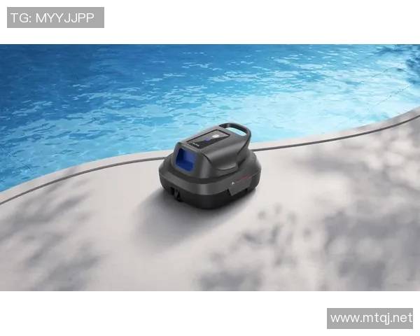 智能化泳池清洁技术创新与应用探讨 提升效率与水质保障